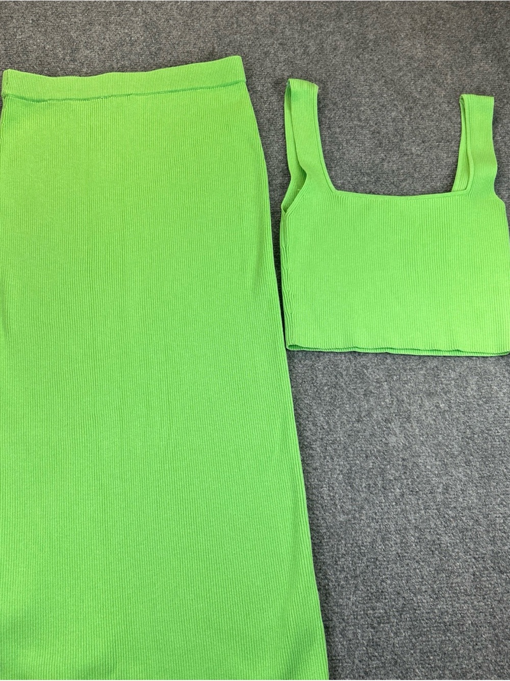 Zara Women’s Lime Green Ribbed Skirt and cropped top skirt Small top Medium